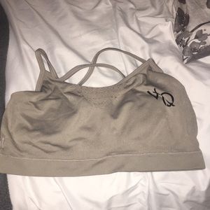 Vanquish sports bra no padding